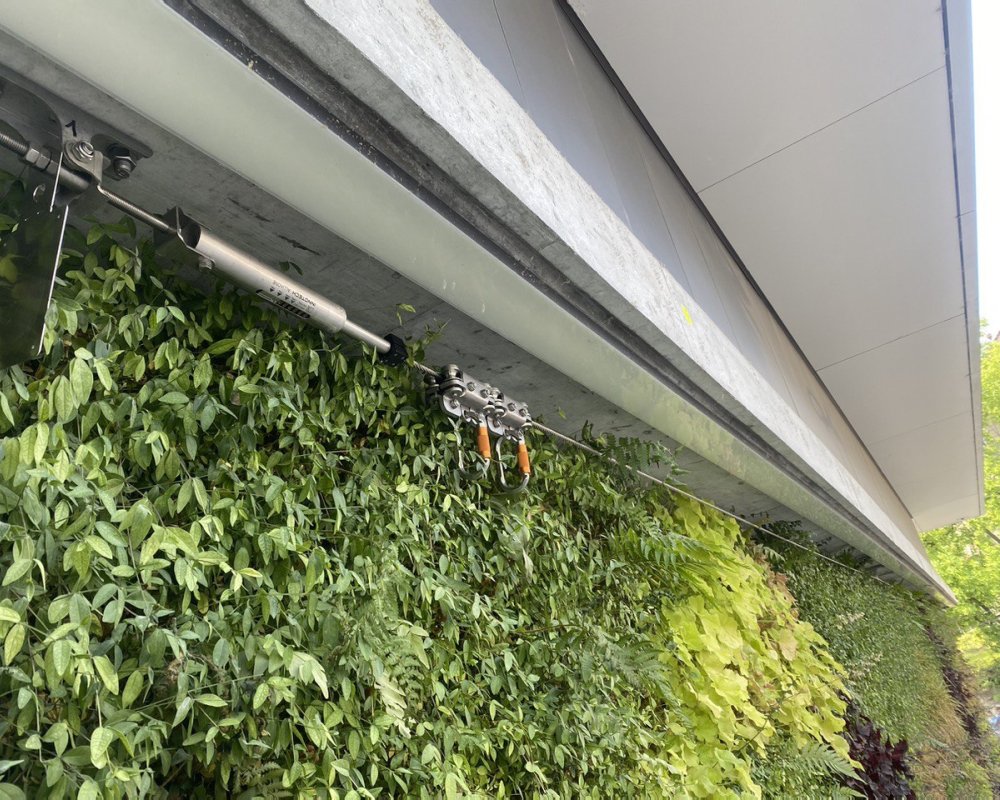 Seilsystem über Fassade  – Toprope